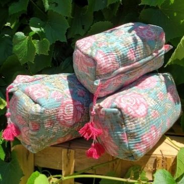 Trio de trousses de toilette imprimé Morning