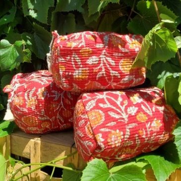 Trio de trousses de toilette imprimé Fire